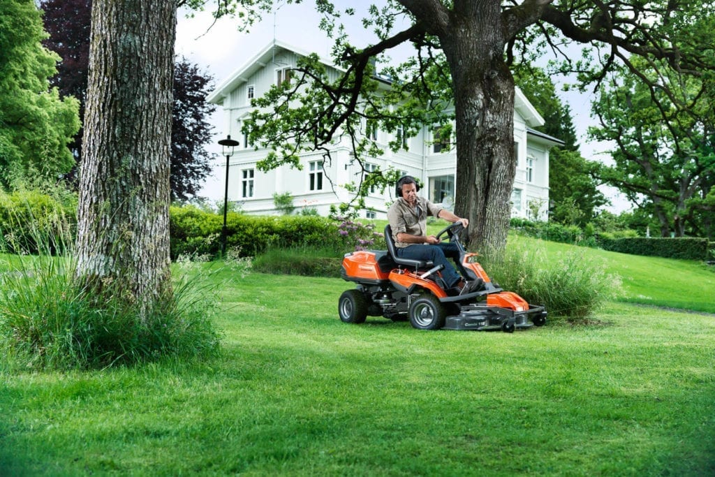 Sitzbezug für Aufsitzmäher, Sitzbezug für Traktor, Sitzbezug für  Rasentraktor, Räumungsverkauf für Aufsitzrasenmäher, Aufsitzmäher &  Traktoren